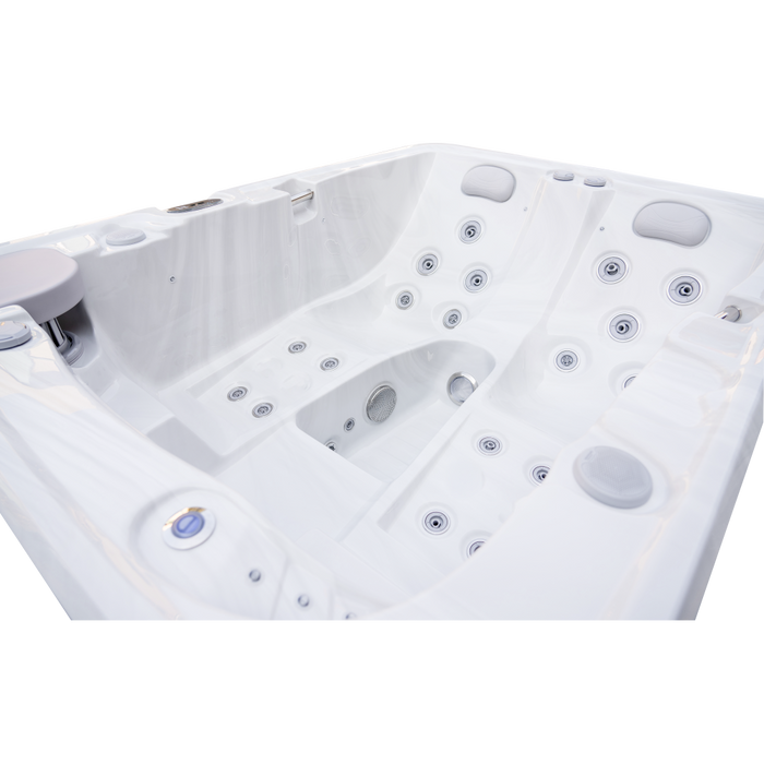 Luxury Spas Largo 3-Person 120V/240V Hybrid Plug N Play Hot Tub