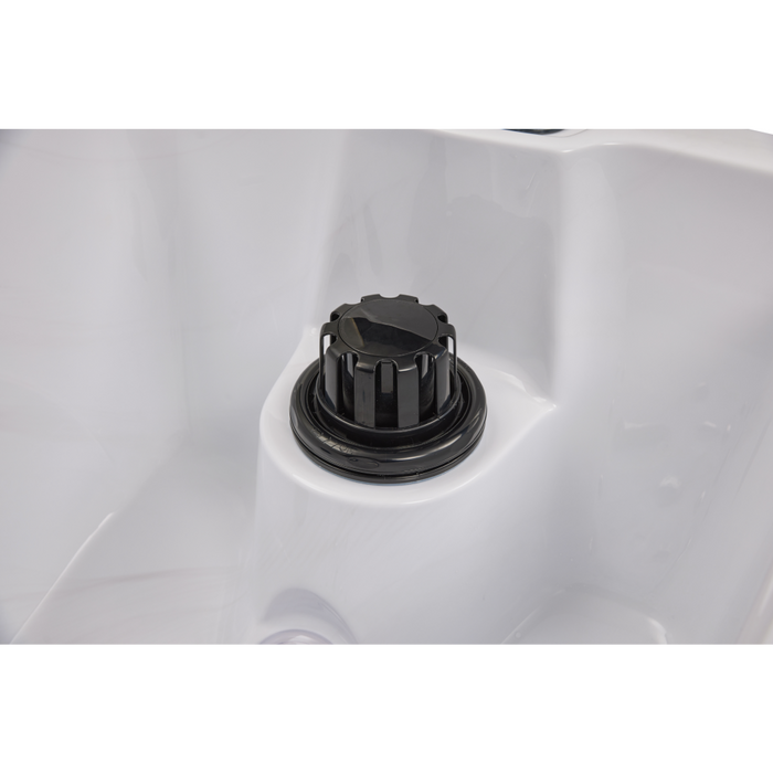 Luxury Spas Solo 1 Person Hot Tub