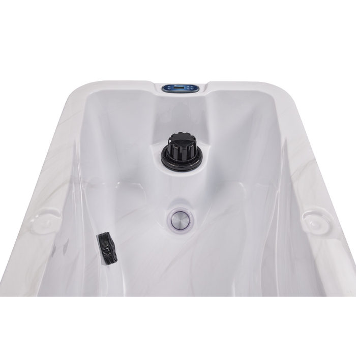 Luxury Spas Solo 1 Person Hot Tub