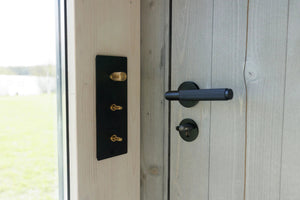 Genevas St Moritz 5 Person Outdoor Sauna with Shower Room Pre - Assembled - West Coast Saunas - GENSTM1